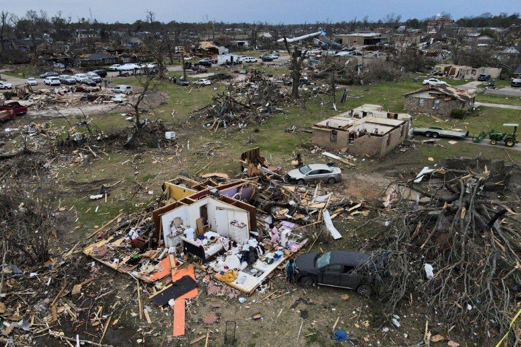 ap_photo_mississippi_severe_weather_d20e62a5cbee52e25a37758ff435c4f9